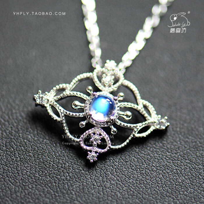 凡尔赛公主 天然月光石纯银项链