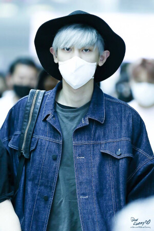 £logo ヾPark ChanYeol _박찬열.  