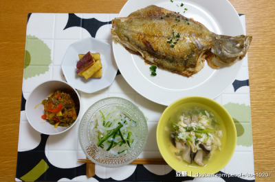 一人食 美食 午餐 三时三餐 美味 yammy 厨房 下厨房 晚餐 好吃 小吃 食物 饕餮 食谱 菜单 菜谱 摆盘 餐具 做菜 做饭