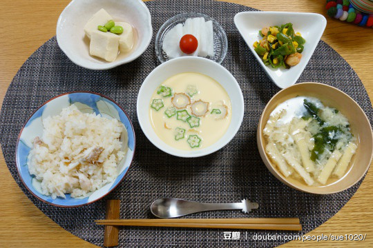 一人食 美食 午餐 三时三餐 美味 yammy 厨房 下厨房 晚餐 好吃 小吃 食物 饕餮 食谱 菜单 菜谱 摆盘 餐具 做菜 做饭