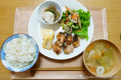 一人食 美食 午餐 三时三餐 美味 yammy 厨房 下厨房 晚餐 好吃 小吃 食物 饕餮 食谱 菜单 菜谱 摆盘 餐具 做菜 做饭