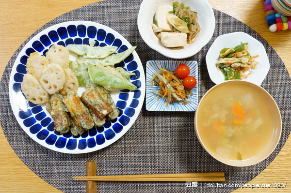 一人食 美食 午餐 三时三餐 美味 yammy 厨房 下厨房 晚餐 好吃 小吃 食物 饕餮 食谱 菜单 菜谱 摆盘 餐具 做菜 做饭