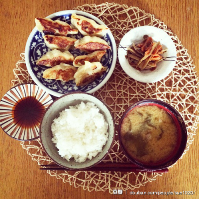 一人食 美食 午餐 三时三餐 美味 yammy 厨房 下厨房 晚餐 好吃 小吃 食物 饕餮 食谱 菜单 菜谱 摆盘 餐具 做菜 做饭