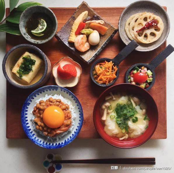 一人食 美食 午餐 三时三餐 美味 yammy 厨房 下厨房 晚餐 好吃 小吃 食物 饕餮 食谱 菜单 菜谱 摆盘 餐具 做菜 做饭