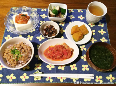 一人食 美食 午餐 三时三餐 美味 yammy 厨房 下厨房 晚餐 好吃 小吃 食物 饕餮 食谱 菜单 菜谱 摆盘 餐具 做菜 做饭