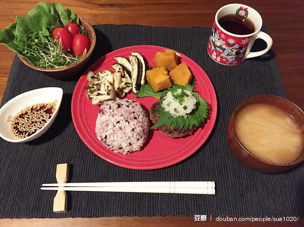 一人食 美食 午餐 三时三餐 美味 yammy 厨房 下厨房 晚餐 好吃 小吃 食物 饕餮 食谱 菜单 菜谱 摆盘 餐具 做菜 做饭