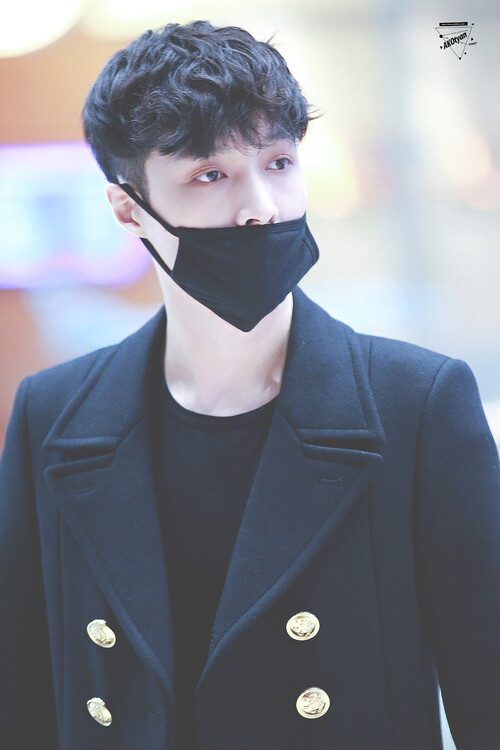 张艺兴.EXO.LAY