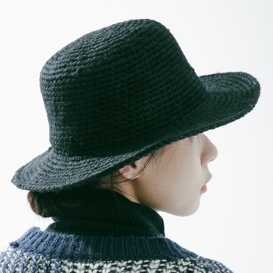 BravoGirl 原创设计师款帽子 手工织宽檐平顶礼帽 束绳针织手制帽