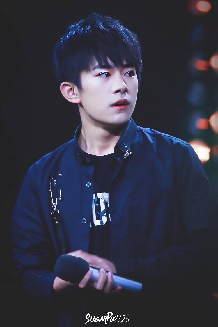 #易烊千玺 #TFBOYS 1108王源十六岁生日会 高清 帅气