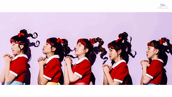 Red Velvet 《THE RED》《Dumb Dumb》MV截图GIF Irene裴珠泫 SeulGi姜涩琪 Wendy孙胜完 Joy朴秀荣 Yeri金艺琳