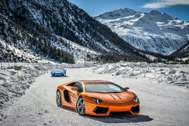 Lamborghini 雪山咆哮【狂暴特写】艺术，设计，写真，特写，旅行，摄影◢超跑，贵族，现代，时尚◢跑车◢街拍，原创，生活，◢意境 ，壁纸，锁屏，酷炫，流行，青年，欧美，◢侵删↣ ...♛by.艾莉薇儿*