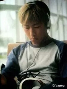 安静信，阿信你是不是睡着啦