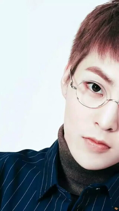 EXO
金珉锡
XIUMIN