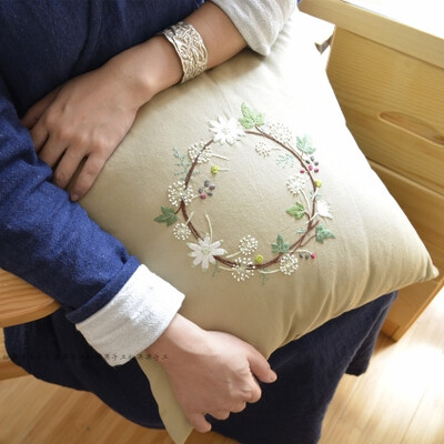 包邮花环手工diy家居布艺沙发靠垫抱枕靠枕欧式刺绣材包手工制作