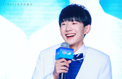 舒肤佳发布会
TFBOYS
王源