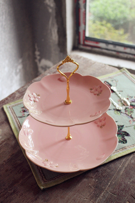 精美浮雕樱花 二层蛋糕架