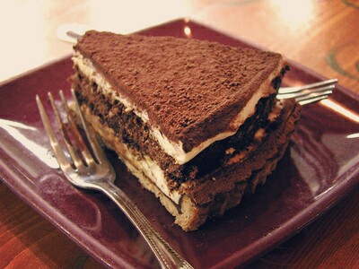巧克力提拉米苏蛋糕。