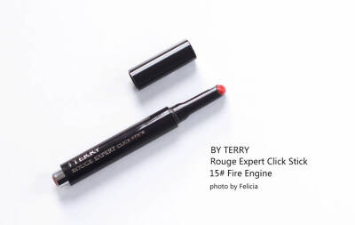 黄皮星人必备的显白神器-橘红色口红！——BY TERRY Rouge-Expert Click Stick 色号：15# Fire Engine