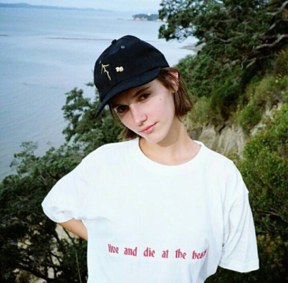 欧美头像小清新女头