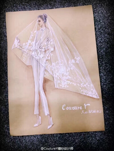 谁说婚纱只能是裙子～Couture·Y 高级婚纱礼服馆 设计师 KaiW 手稿 喜欢的话可以关注微博：CoutureY 婚纱设计师 和Couture.Y 高级婚纱礼服馆