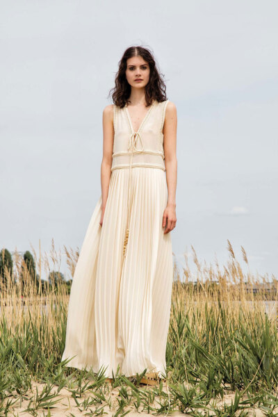 Veronique Branquinho（薇洛妮克·布兰奎诺）2017早春系列