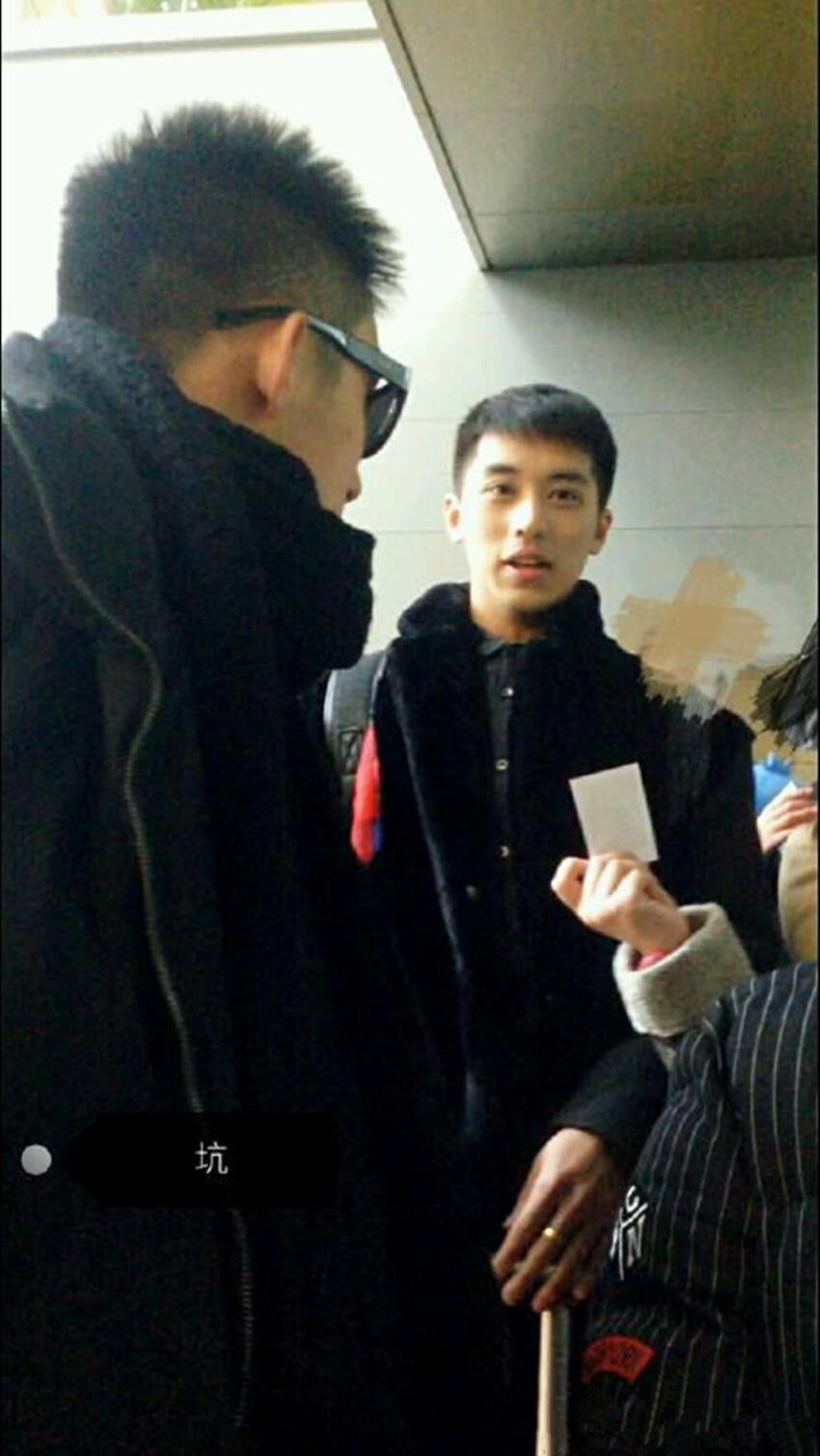 2016.01.08
瑜洲枫稳 上海-北京
Cr.logo