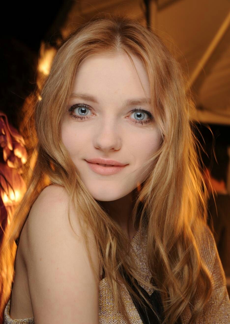 弗拉达洛丝亚珂娃vladaroslyakova