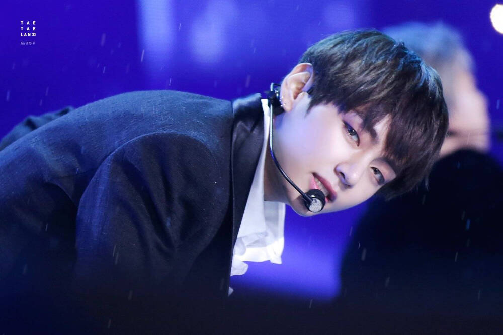 防弹少年团 bts bangtanboys
金南俊 金硕珍 闵玧其 郑号锡 朴智旻 金泰亨 田柾国
