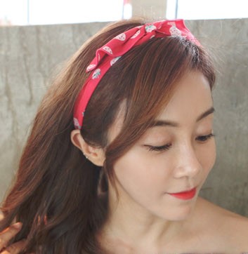 2016韩国6月现货 可爱水果草莓钢丝蝴蝶结发带发箍压发圈