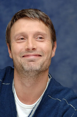 Mads Mikkelson
拔叔