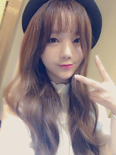 Lovelyz 러블리즈 Kei 김케이