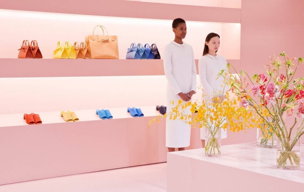 纽约Mansur Gavriel门店开幕 柔和的粉色装修