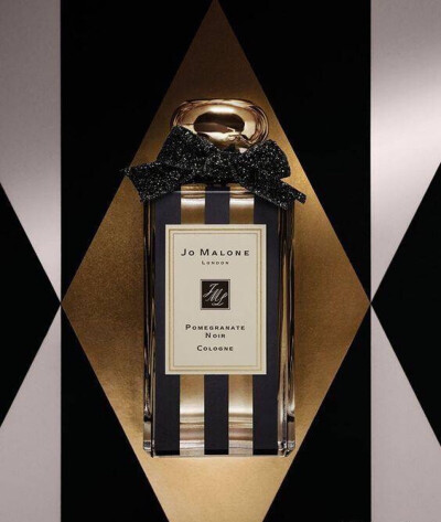 Jo Malone 推出了主题为“魔法世界”的圣诞限定套装