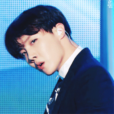 郑号锡 J-hope
防弹少年团 bts bangtanboys
金南俊 金硕珍 闵玧其 郑号锡 朴智旻 金泰亨 田柾国