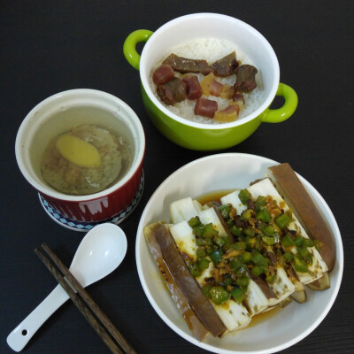 清燉牛肉湯，蒸茄子，臘味蒸飯，35