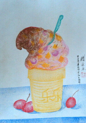 美林硬笔画是本人通过潜心研究现代艺术教育理念和继承中国传统艺术文化精髓的基础上发展而来的绘画语言。它是以单色和彩色硬质画笔为绘画工具，通过“硬笔”和“画垫”的相结合；以明暗关系和体面造型为主要绘画技法，运用各种艺术表达形式来作画的原创中国风绘画方法。