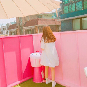 女头像 by：朵莉✔️