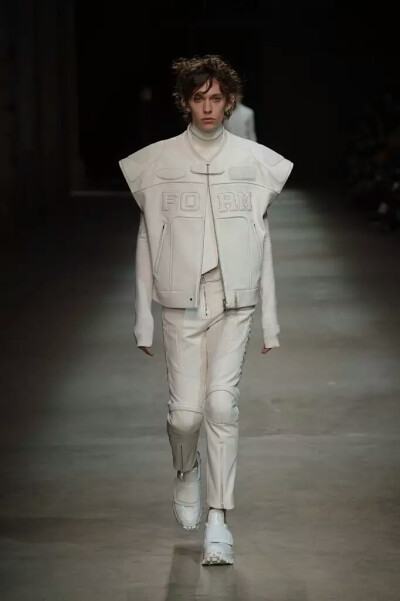 韩国街头潮牌Juun.J