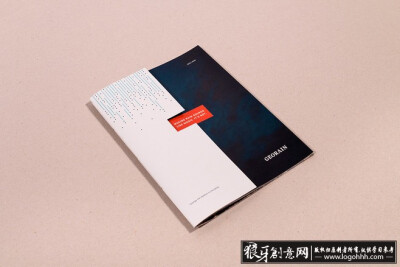 书籍装帧 精品画册装帧作品 高档画册封面设计 蓝白色创意画册封面 红色点睛手法创意画册