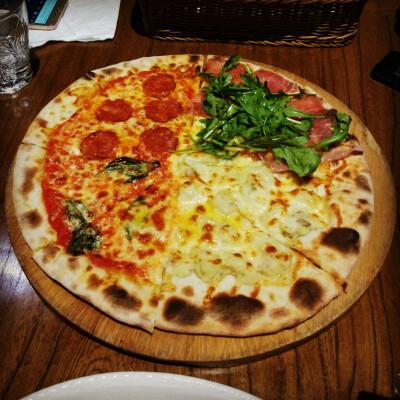 Luna solo pizza