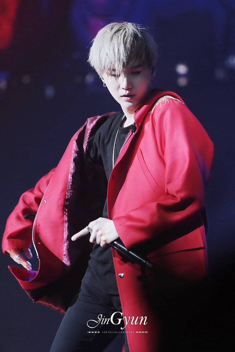 闵玧其 suga
防弹少年团 bts bangtanboys
金南俊 金硕珍 闵玧其 郑号锡 朴智旻 金泰亨 田柾国