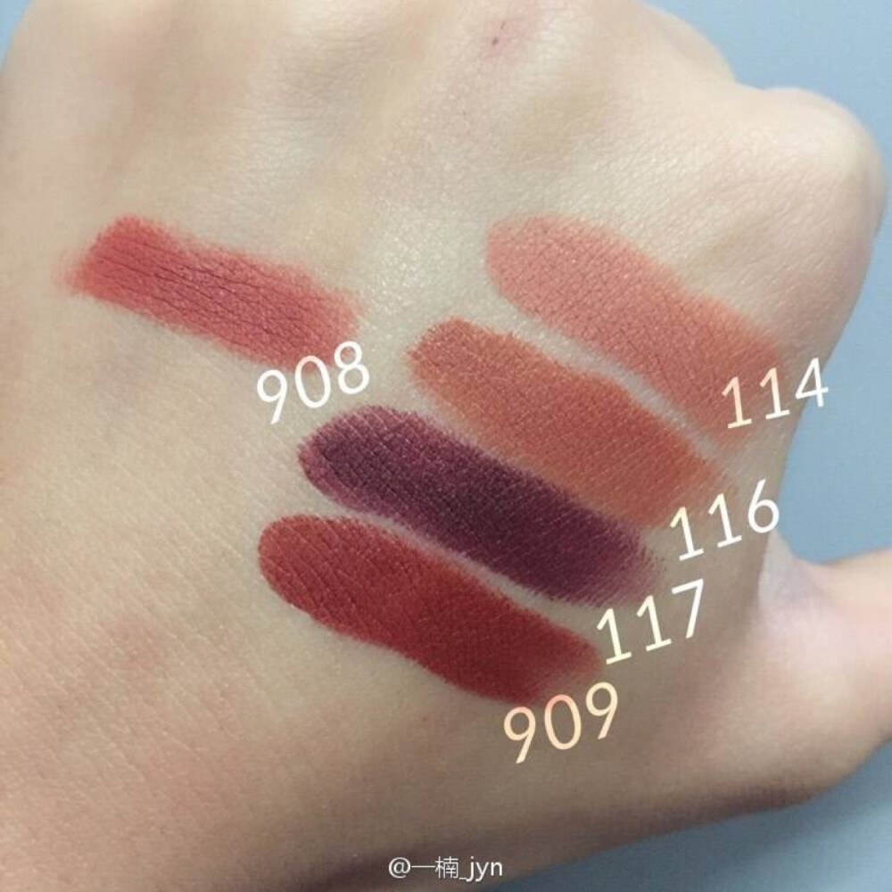 3ce 2016秋冬限量 116 和909好美，但感觉和wet n wild 有几只很像，我得试色看看～