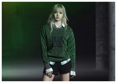 BLACKPINK 粉墨YG新女团 Lisa 