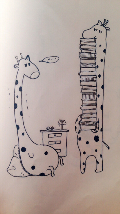 爱看书的长颈鹿
