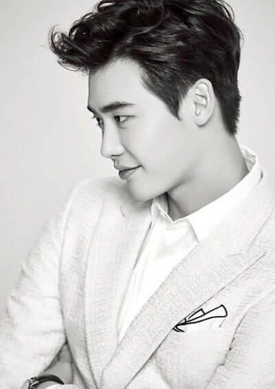 我喜欢的样子你都有
亲爱的你，李钟硕