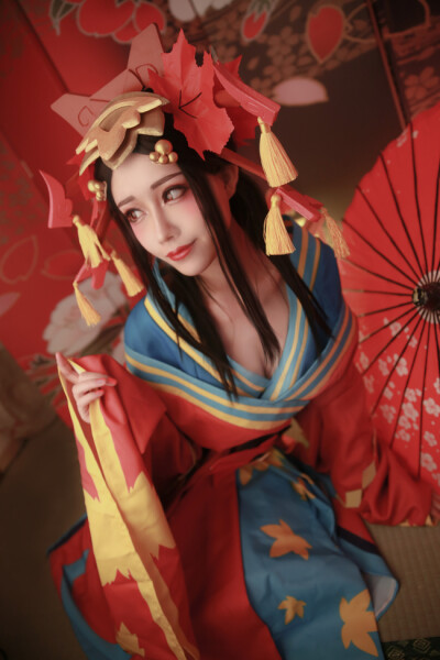 鬼女红叶 cn:  桃昔 摄影：大萌导师拉Bilibili克