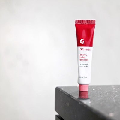 ▲Ammjoo▲ 限量 美国代购 小众品牌 Glossier.滋润水润补水唇膏