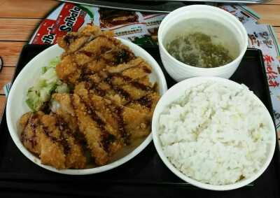 日式照烧鸡排饭