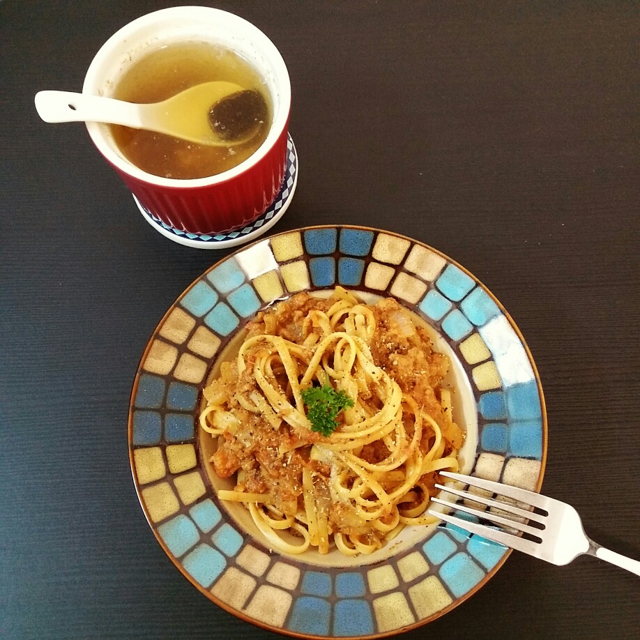 肉醬意粉，清燉牛肉湯，倒計時7