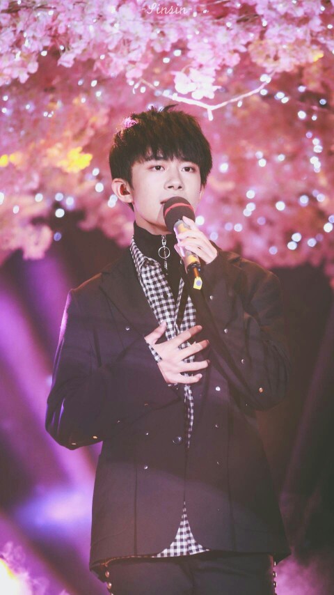 #易烊千玺 #TFBOYS 20161128易烊千玺十六岁生日会 高清 帅气